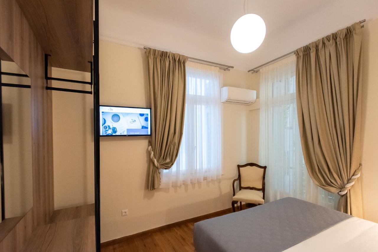 Blue Ark Lavish Sauna Suite Афіни Екстер'єр фото